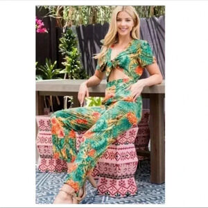 BNWT Tie-Front Tropical Jumpsuit